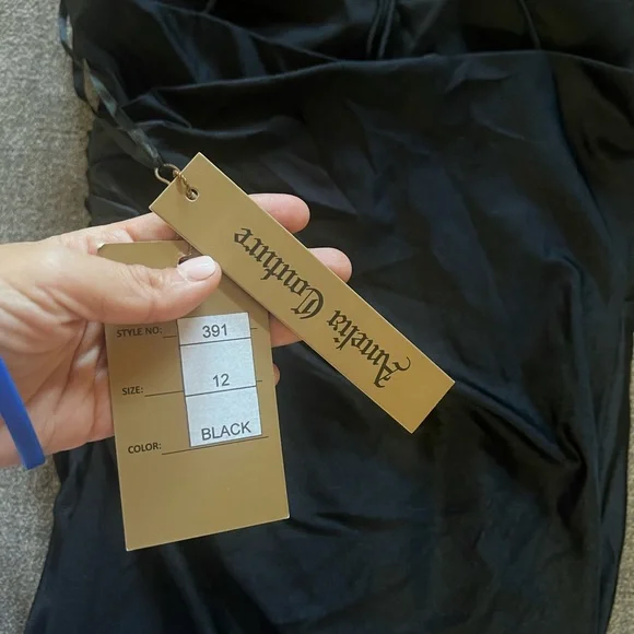 Beautiful brand new :never used black Amelia Couture long gown/ dress - Picture 3 of 5